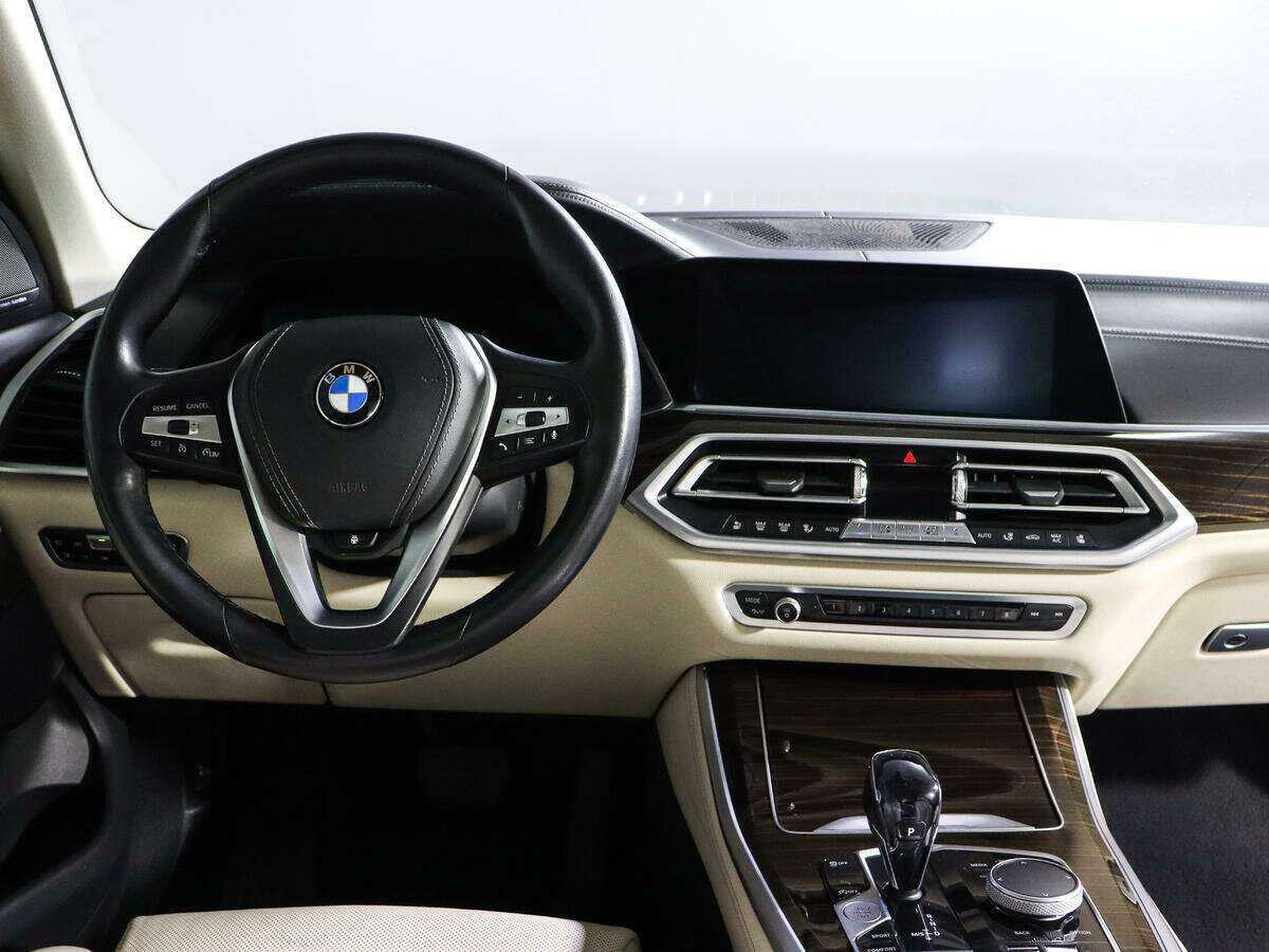Купить BMW X5 с пробегом. Фото: #9