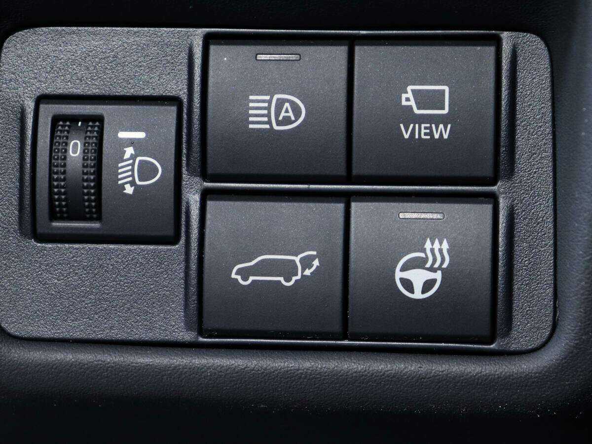 Купить Toyota Highlander с пробегом. Фото: #18