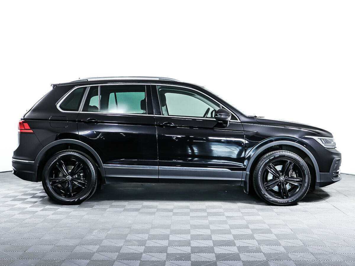 Купить Volkswagen Tiguan с пробегом. Фото: #2