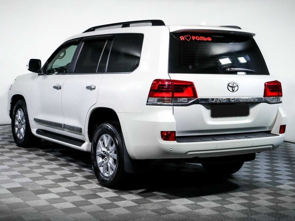 Купить Toyota Land Cruiser с пробегом. Фото: #6