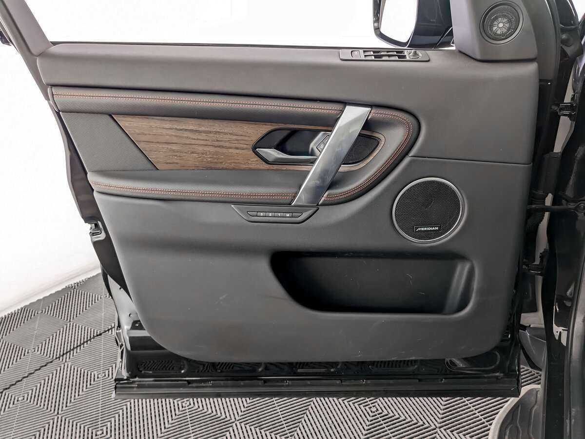 Купить Land Rover Discovery Sport с пробегом. Фото: #13