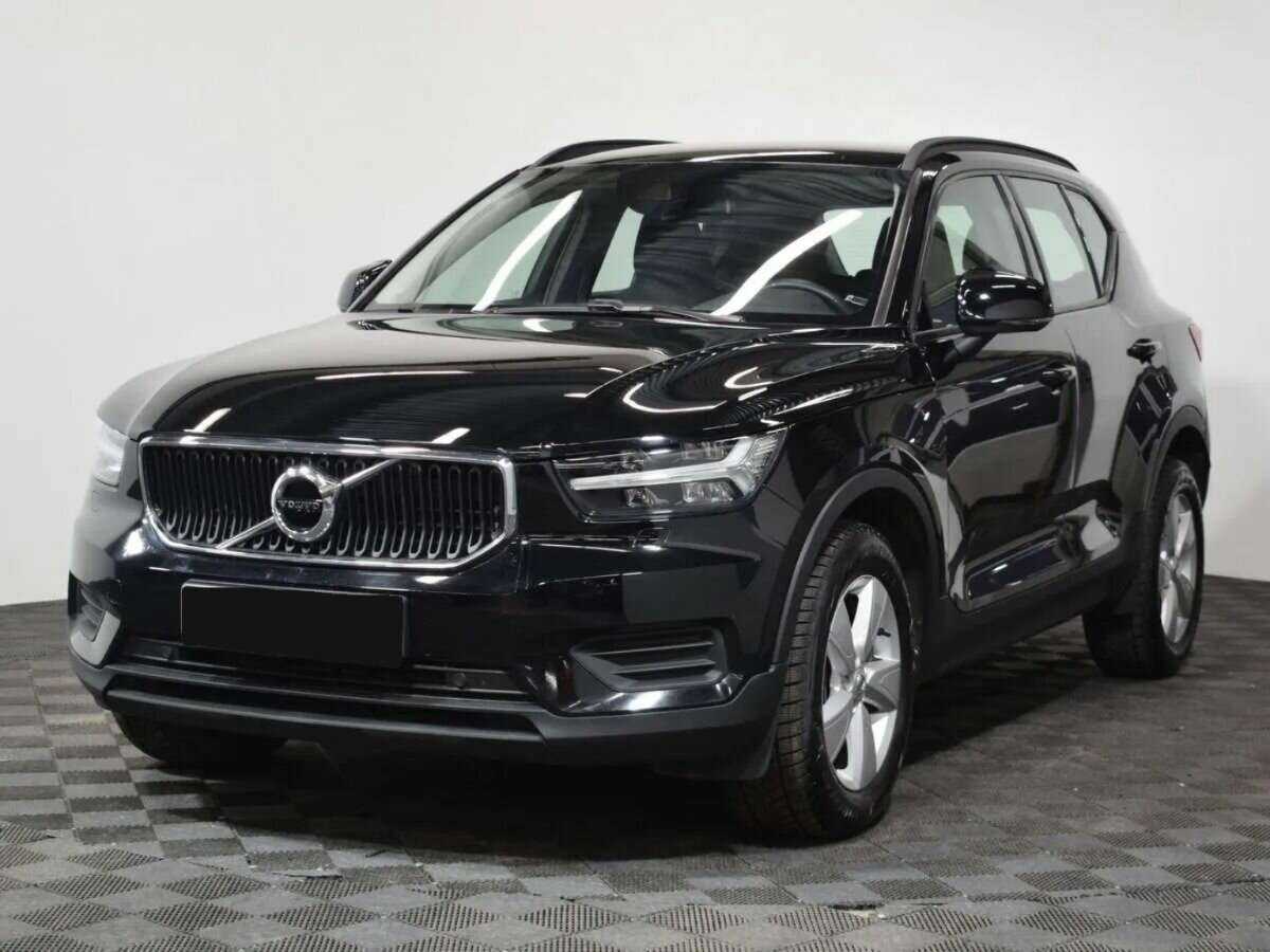 Купить Volvo XC40 с пробегом. Фото: #0