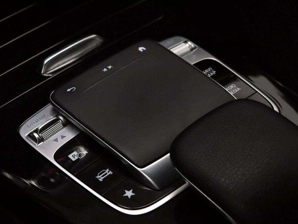 Купить Mercedes-Benz CLA с пробегом. Фото: #13