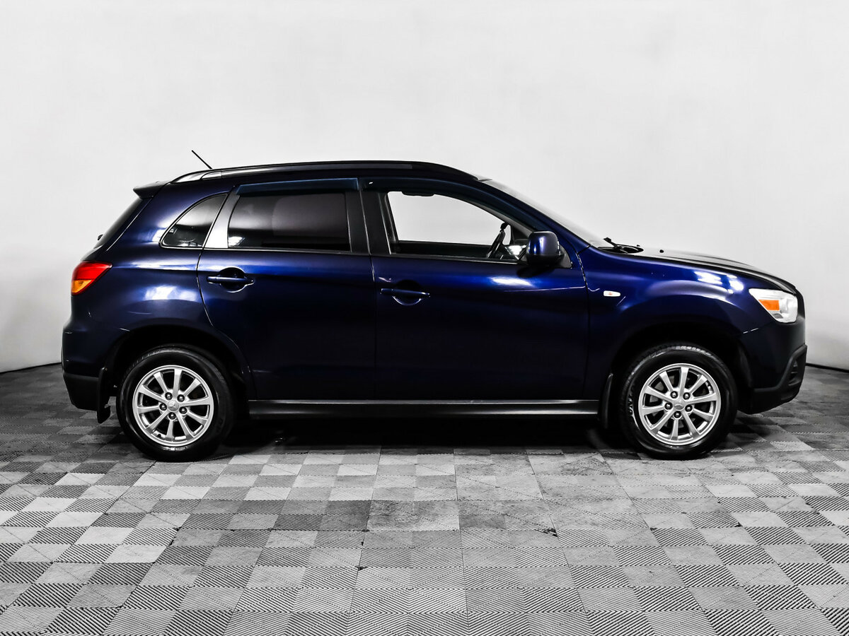 Купить Mitsubishi ASX с пробегом. Фото: #3