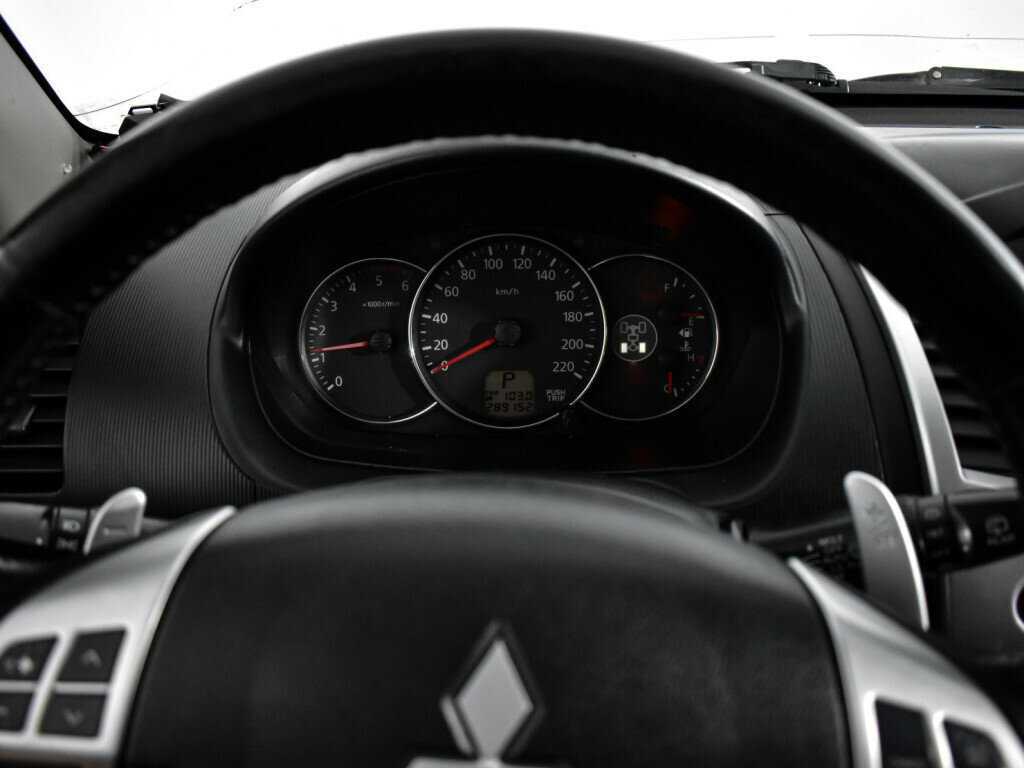 Купить Mitsubishi Pajero Sport с пробегом. Фото: #19