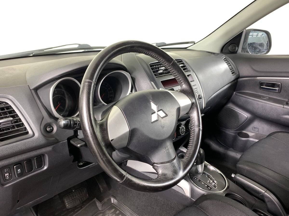 Купить Mitsubishi ASX с пробегом. Фото: #10