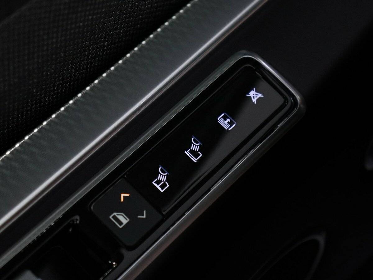 Купить Land Rover Range Rover с пробегом. Фото: #28
