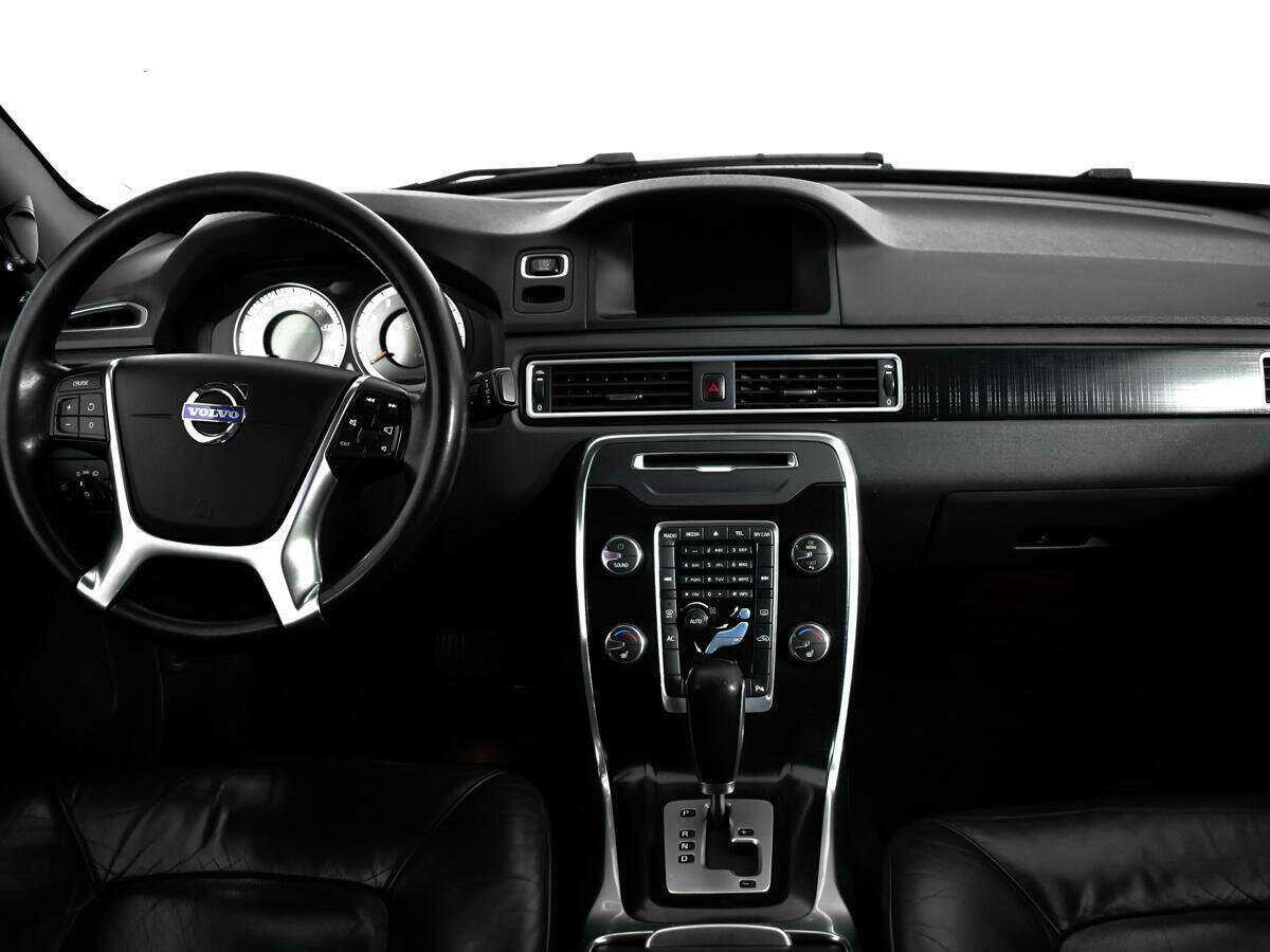 Купить Volvo S80 с пробегом. Фото: #11