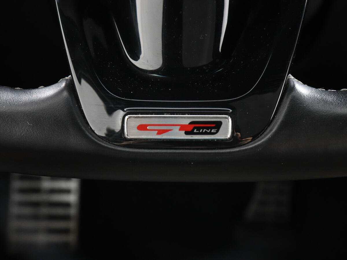 Купить Kia Stinger с пробегом. Фото: #14