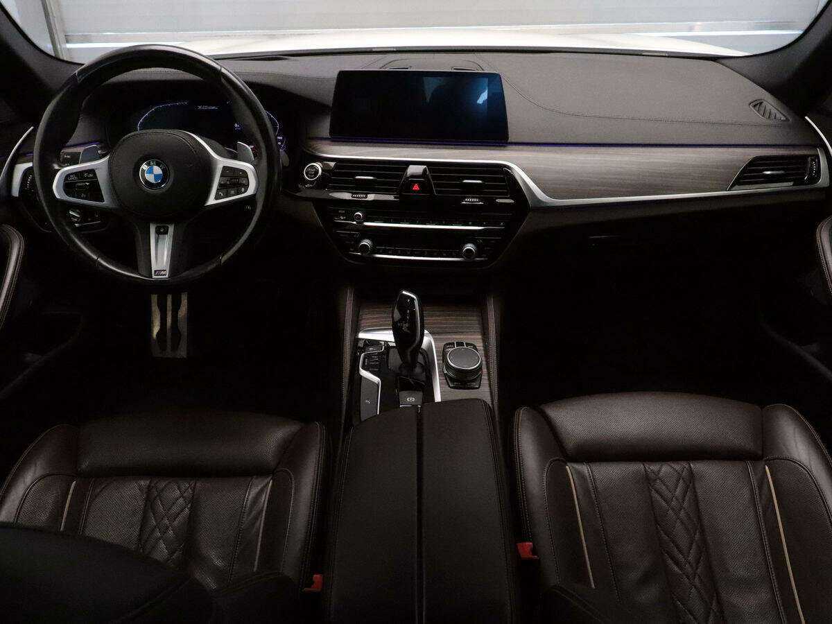 Купить BMW 5 серии с пробегом. Фото: #8