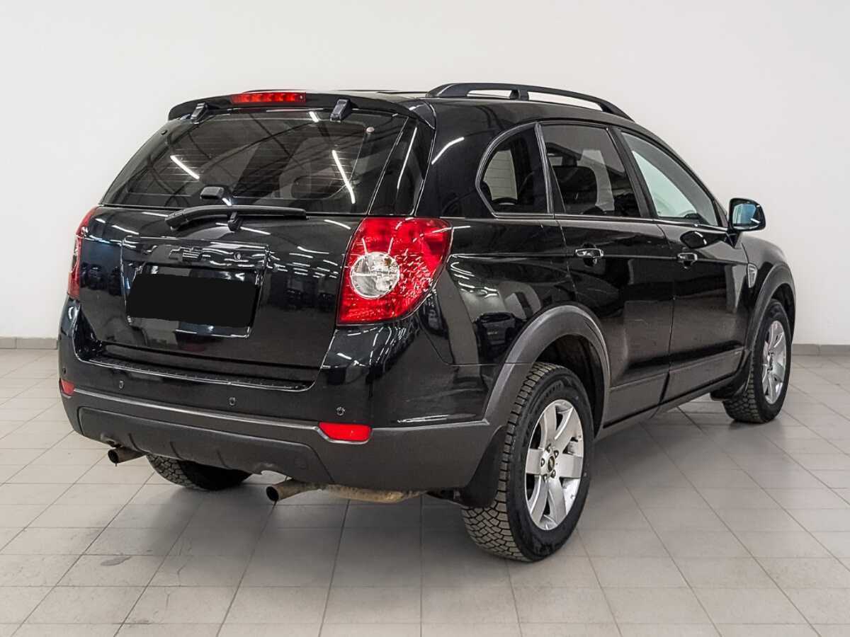 Купить Chevrolet Captiva с пробегом. Фото: #4