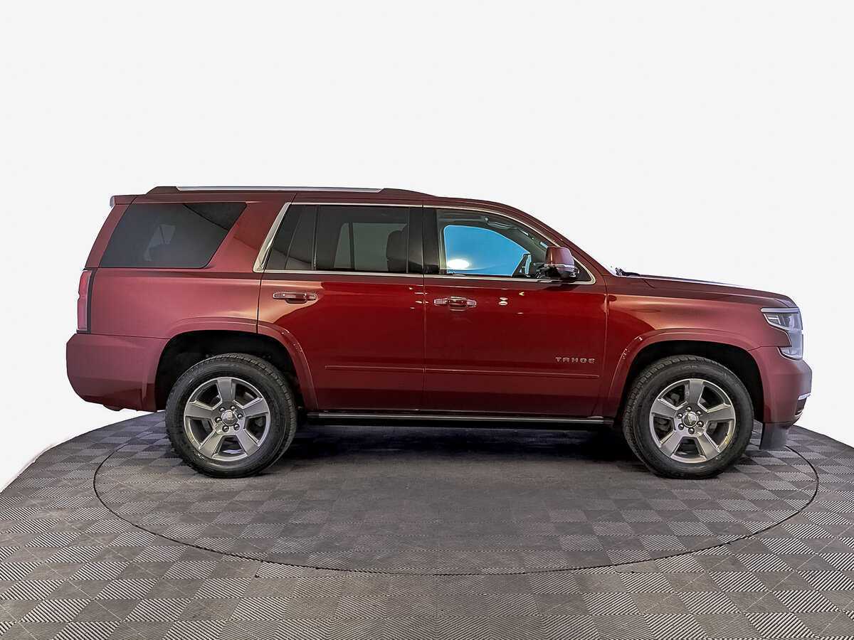 Купить Chevrolet Tahoe с пробегом. Фото: #3