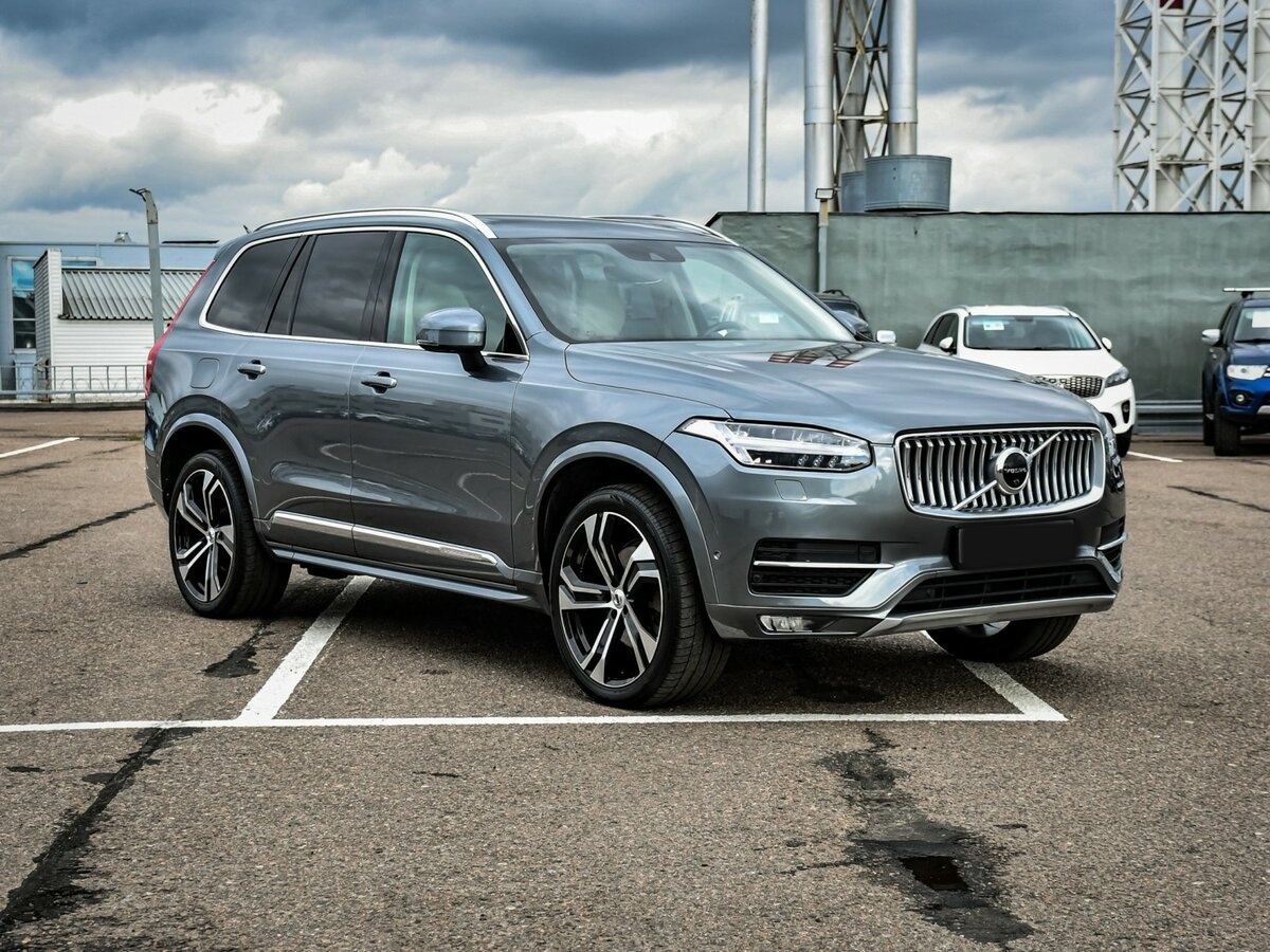 Купить Volvo XC90 с пробегом. Фото: #2