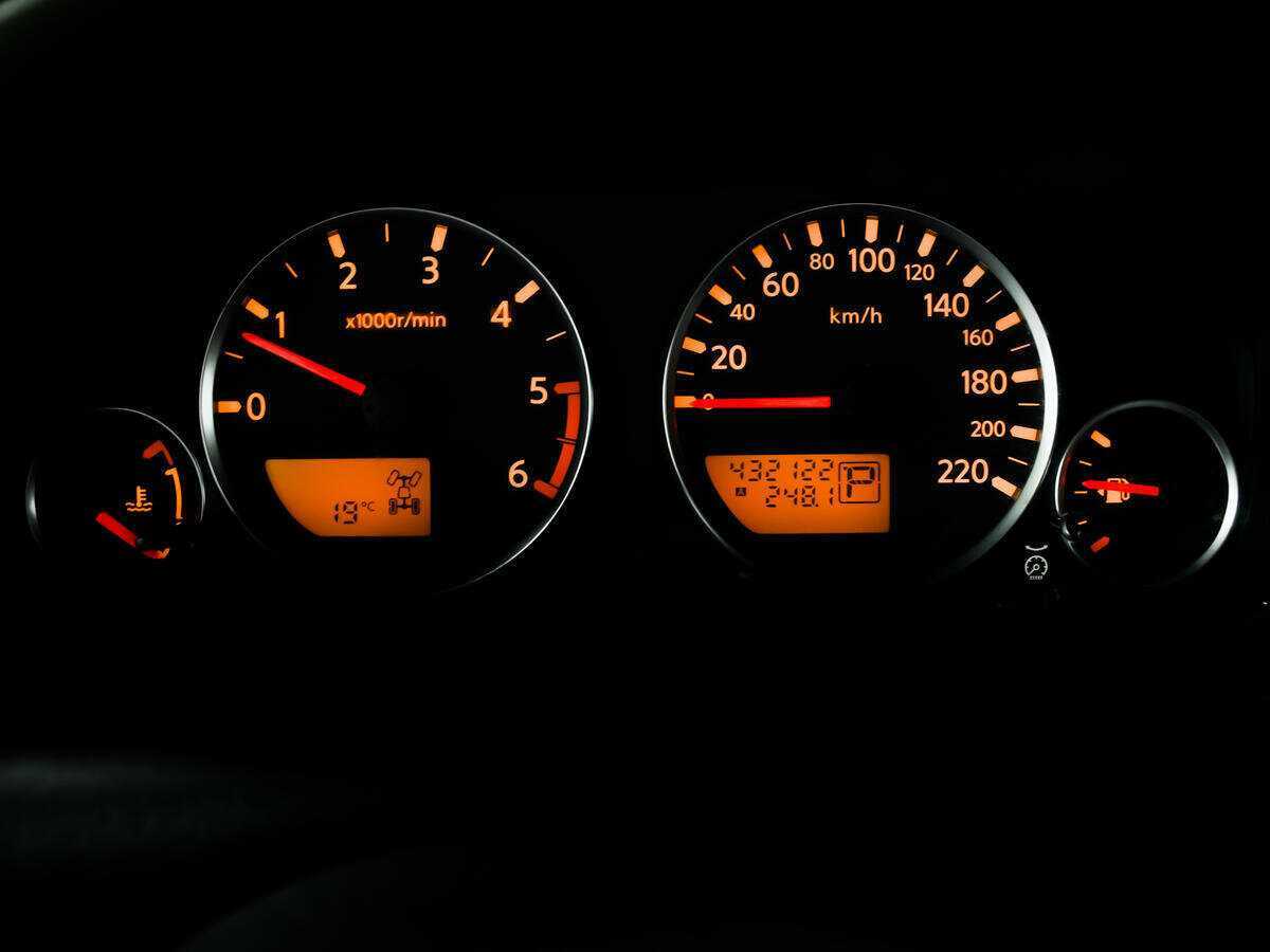 Купить Nissan Pathfinder с пробегом. Фото: #8