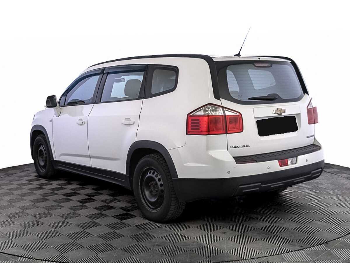 Купить Chevrolet Orlando с пробегом. Фото: #6