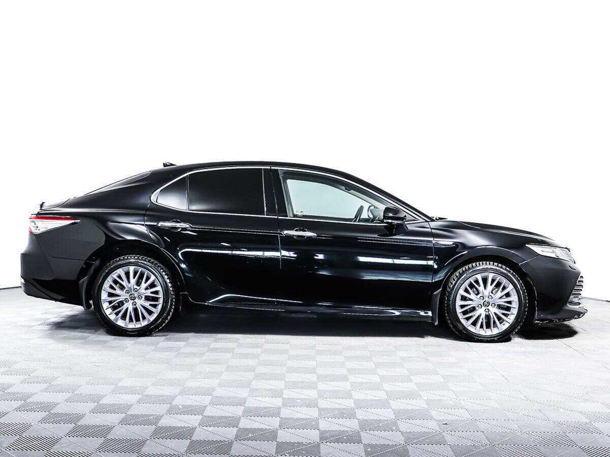 Купить Toyota Camry с пробегом. Фото: #3