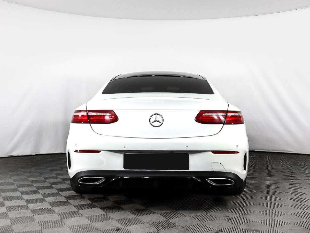 Купить Mercedes-Benz E-Класс с пробегом. Фото: #5