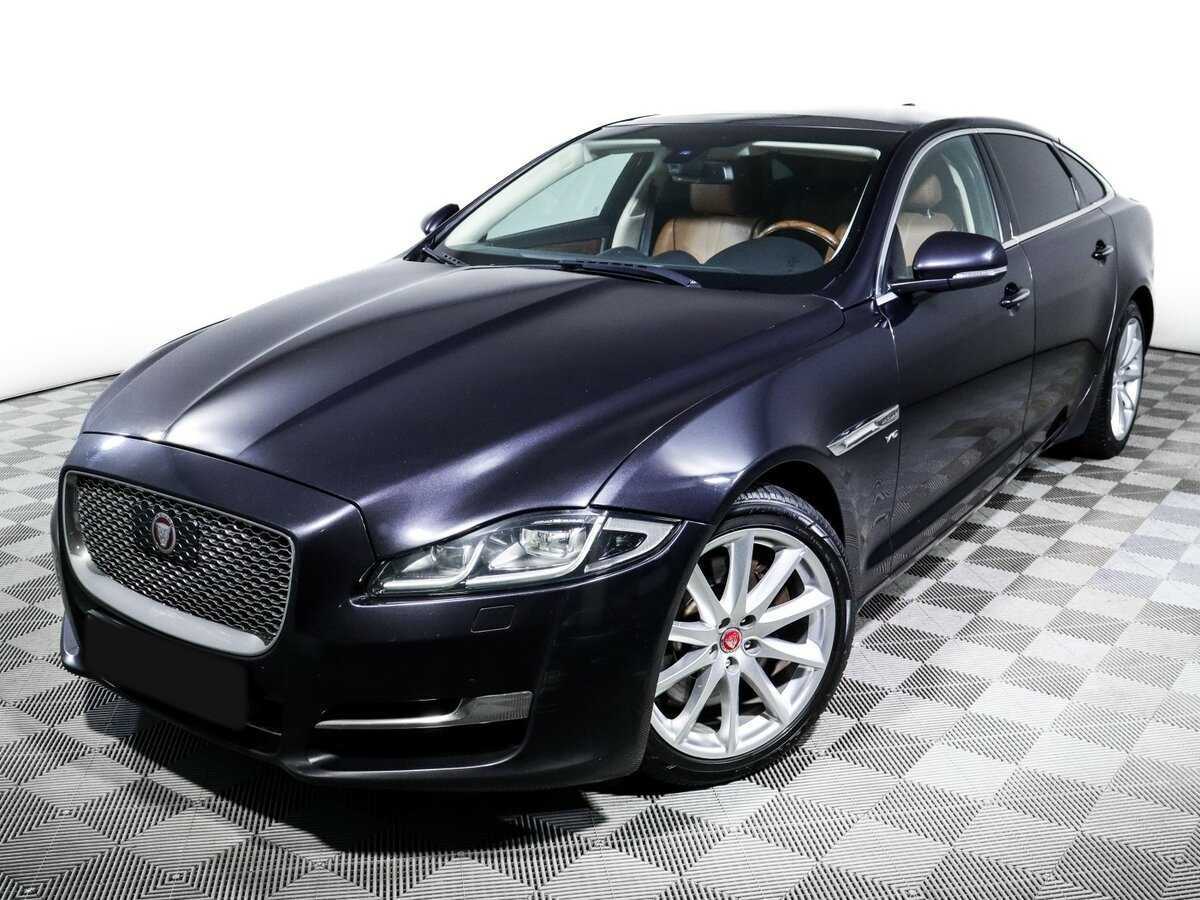 Купить Jaguar XJ с пробегом. Фото: #12