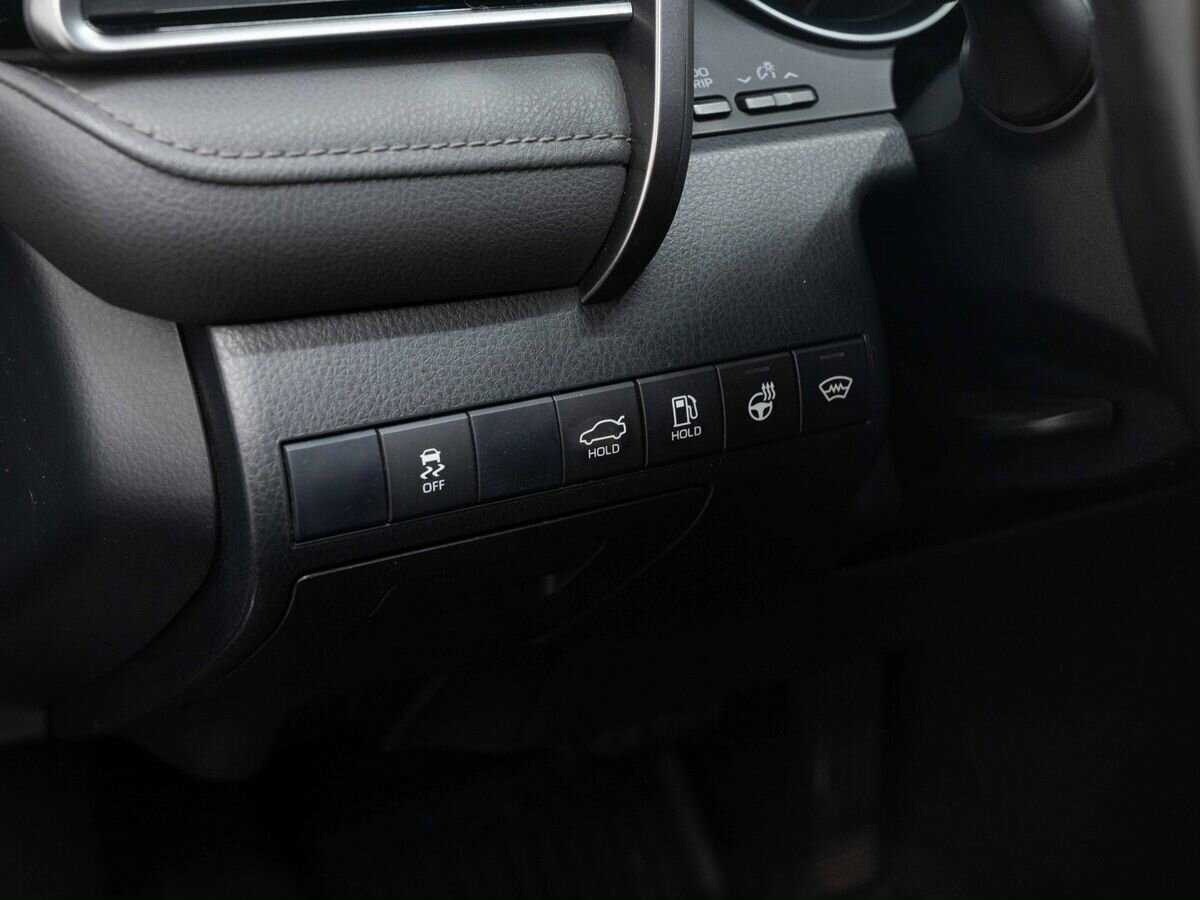Купить Toyota Camry с пробегом. Фото: #20