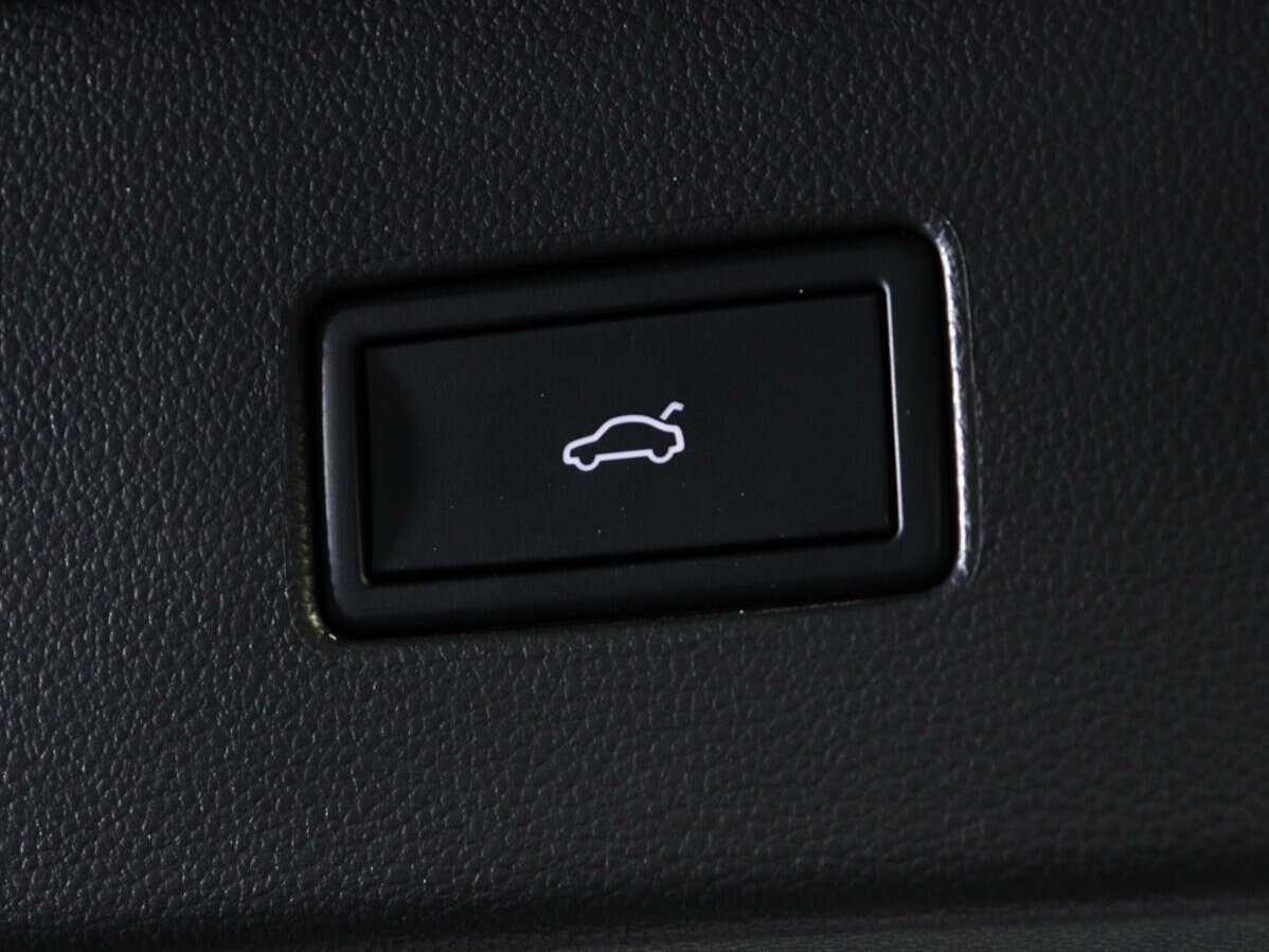 Купить Volkswagen Tiguan с пробегом. Фото: #14