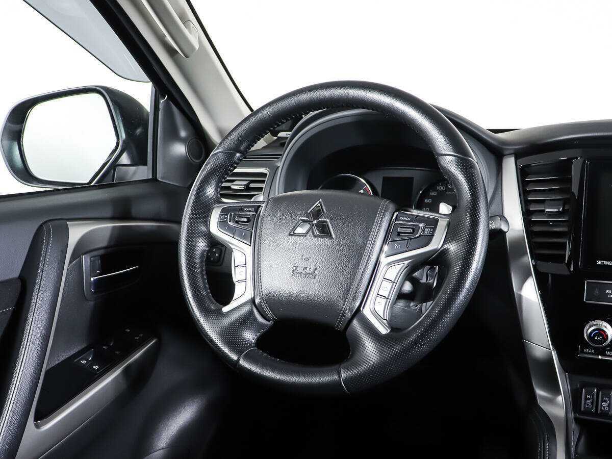 Купить Mitsubishi Pajero Sport с пробегом. Фото: #10