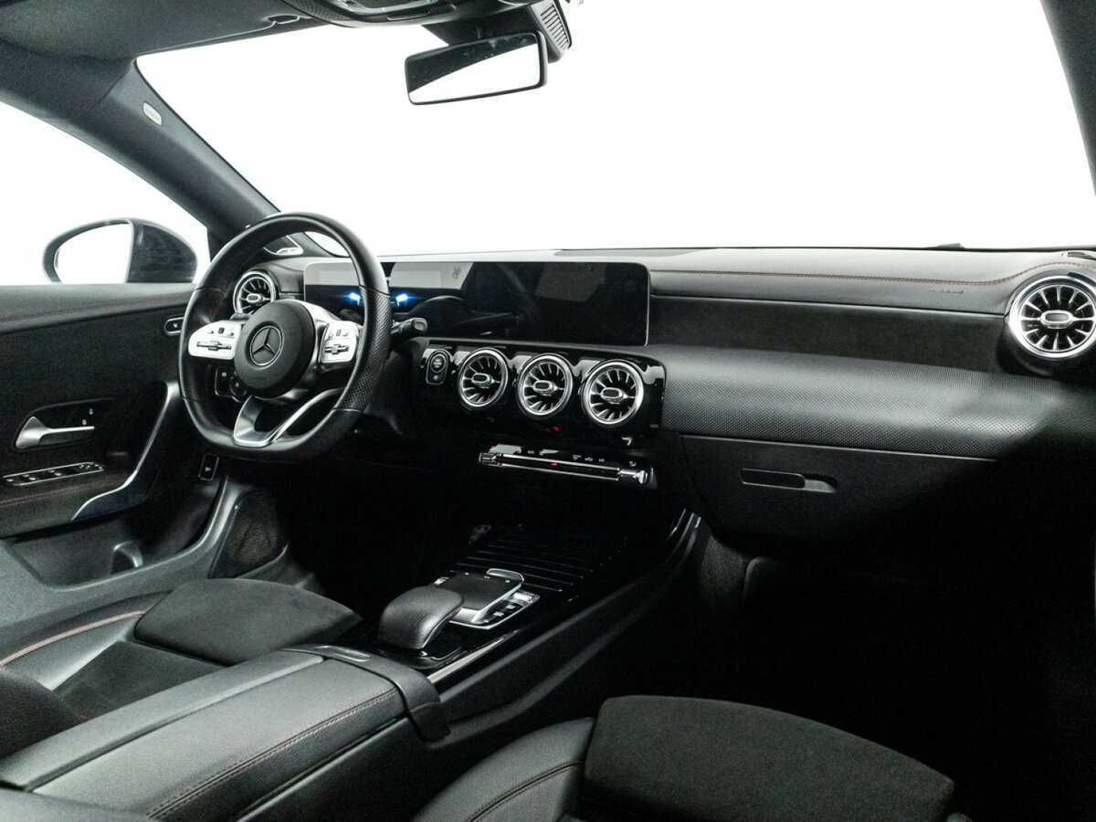 Купить Mercedes-Benz CLA с пробегом. Фото: #5