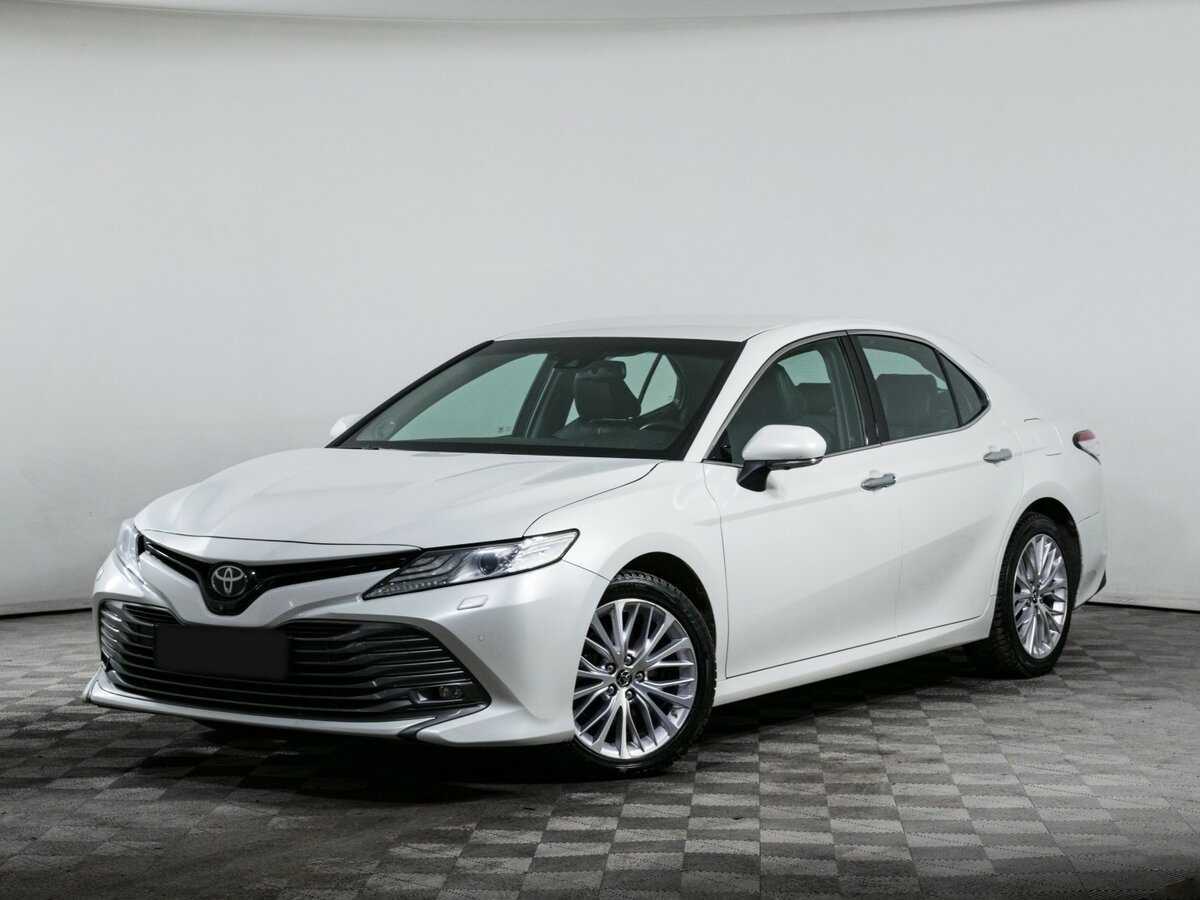 Купить Toyota Camry с пробегом. Посмотреть фото