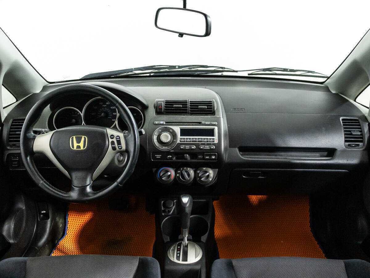 Купить Honda Fit с пробегом. Фото: #12