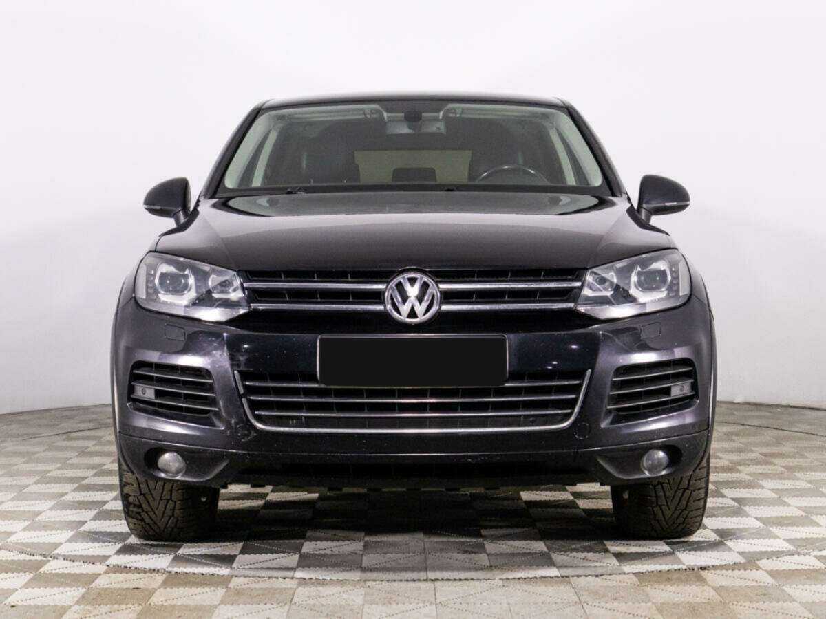 Купить Volkswagen Touareg с пробегом. Фото: #1