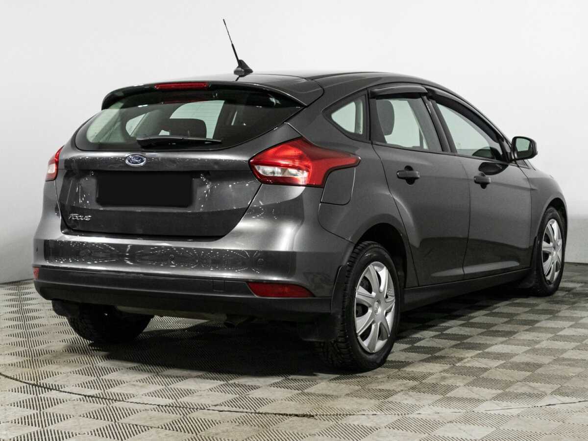 Купить Ford Focus с пробегом. Фото: #4