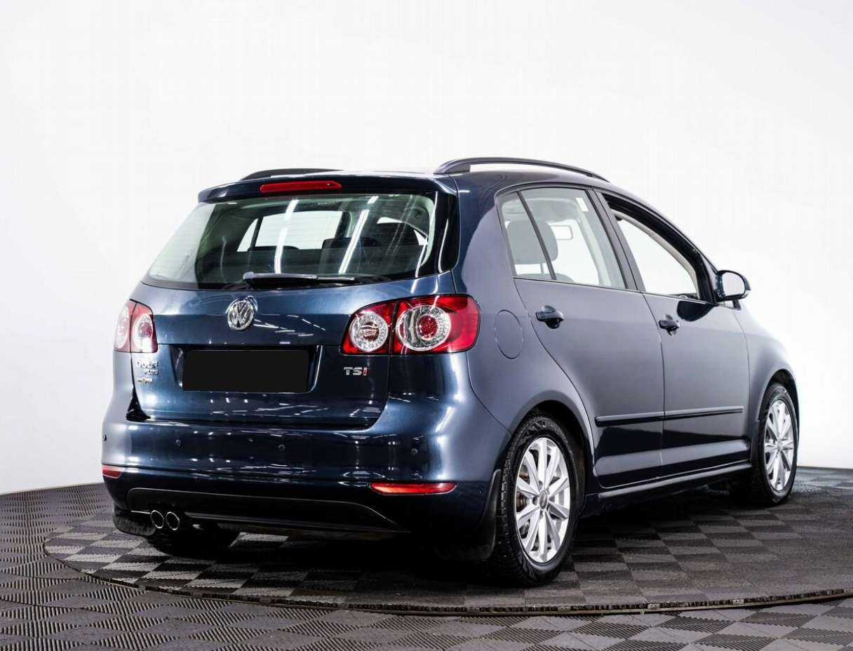 Купить Volkswagen Golf Plus с пробегом. Фото: #5