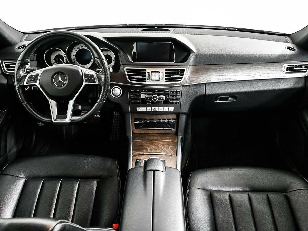 Купить Mercedes-Benz E-Класс с пробегом. Фото: #10