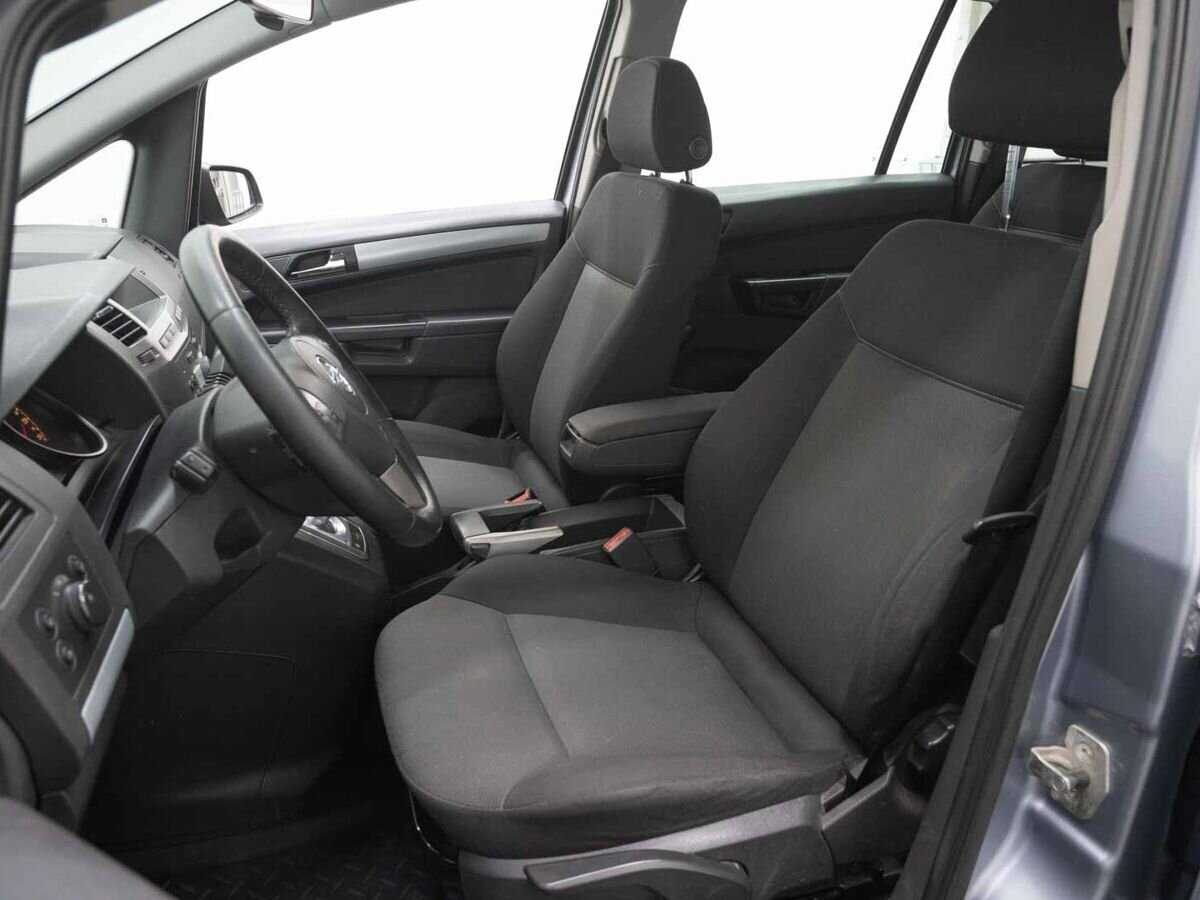 Купить Opel Zafira с пробегом. Фото: #8