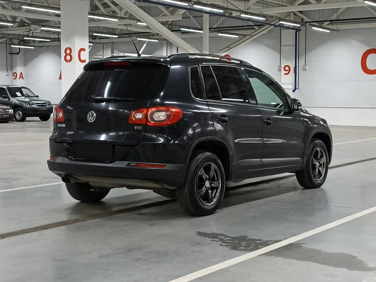 Купить Volkswagen Tiguan с пробегом. Фото: #4