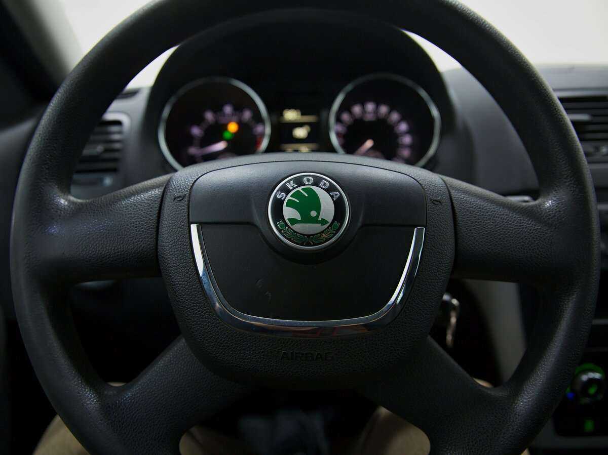 Купить Skoda Yeti с пробегом. Фото: #5