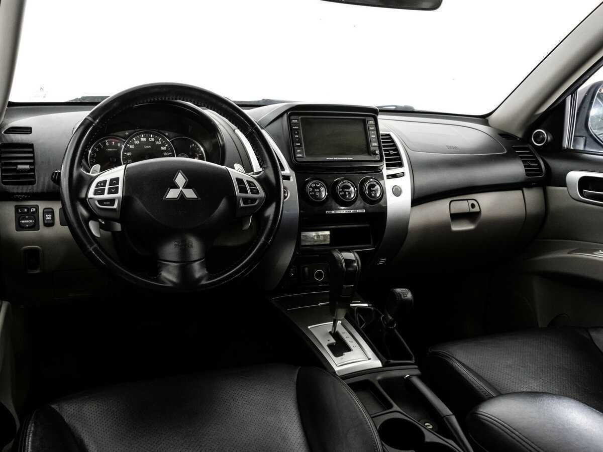 Купить Mitsubishi Pajero Sport с пробегом. Фото: #7