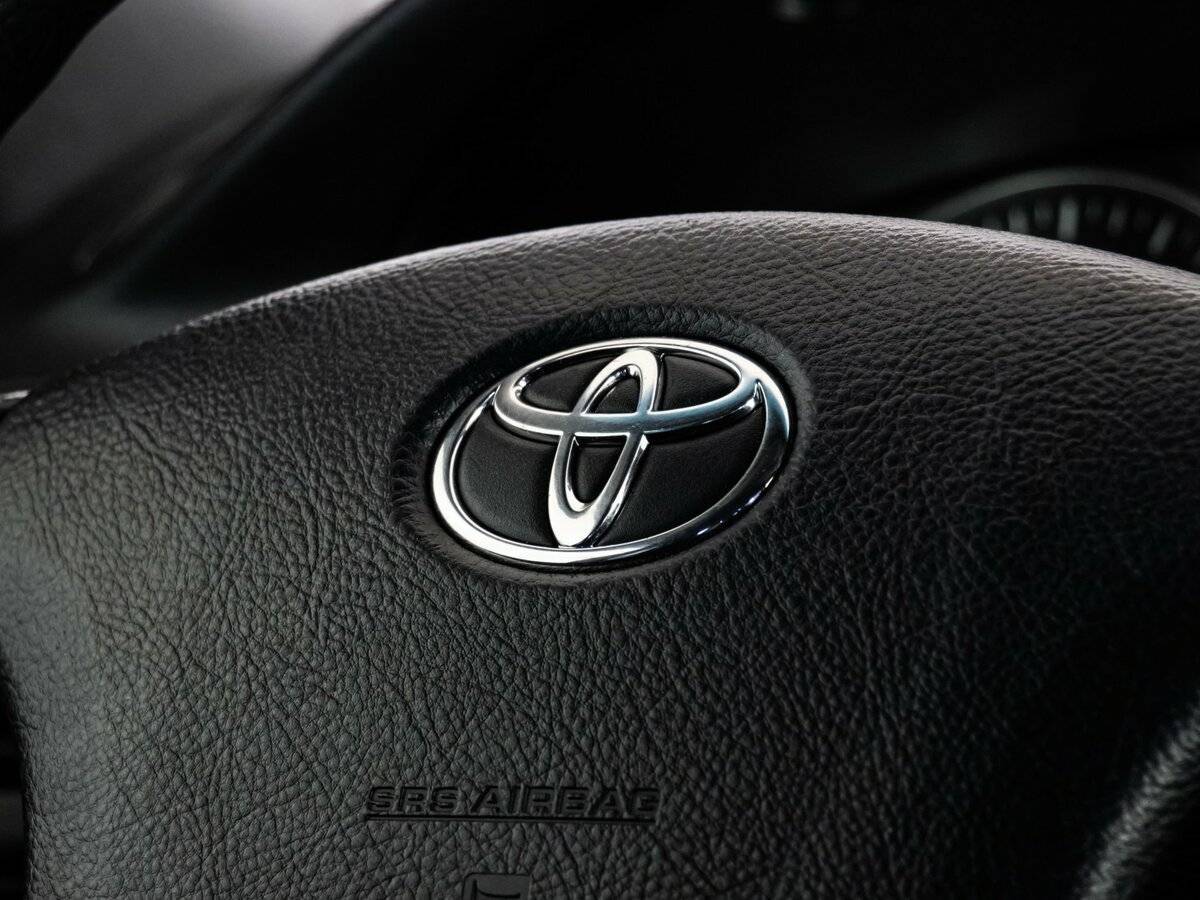 Купить Toyota Land Cruiser Prado с пробегом. Фото: #8