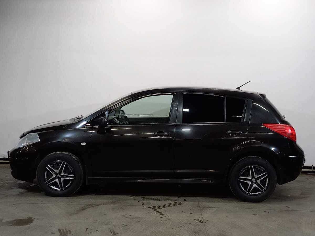 Купить Nissan Tiida с пробегом. Фото: #7
