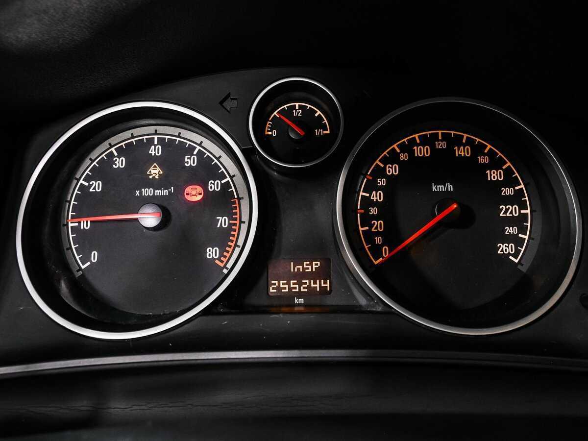 Купить Opel Astra с пробегом. Фото: #8