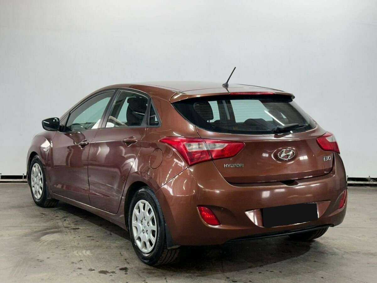 Купить Hyundai i30 с пробегом. Фото: #6