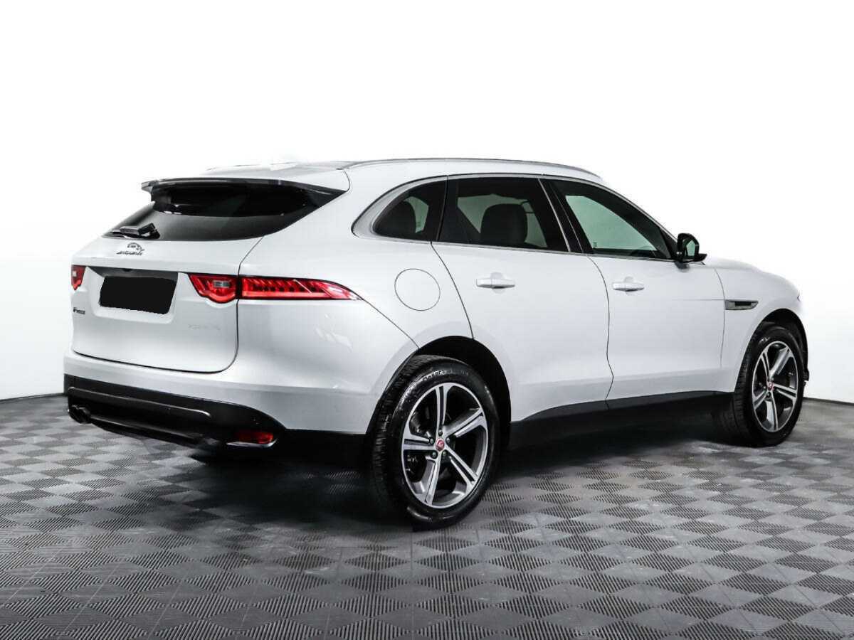 Купить Jaguar F-Pace с пробегом. Фото: #3