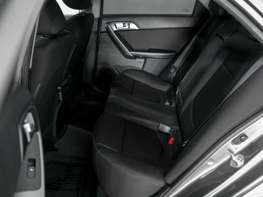 Купить Kia Cerato с пробегом. Фото: #8