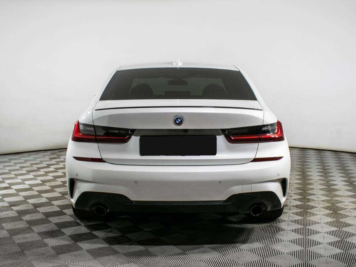 Купить BMW 3 серии с пробегом. Фото: #4