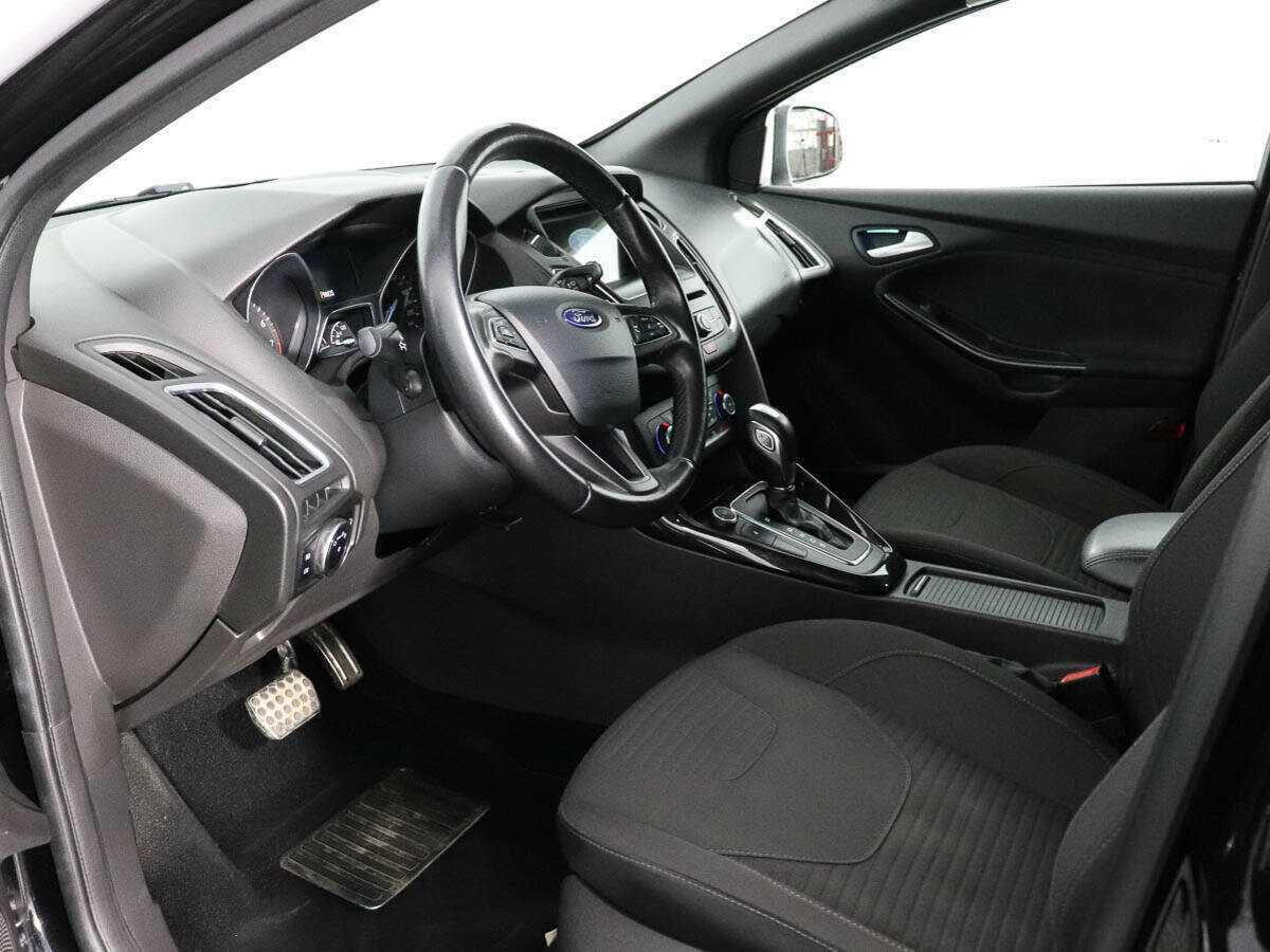 Купить Ford Focus с пробегом. Фото: #9