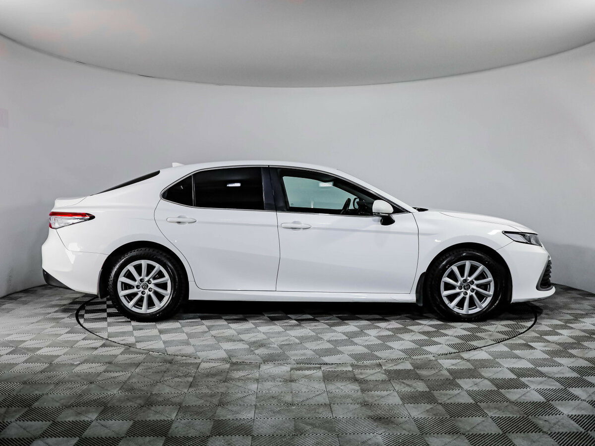 Купить Toyota Camry с пробегом. Фото: #0