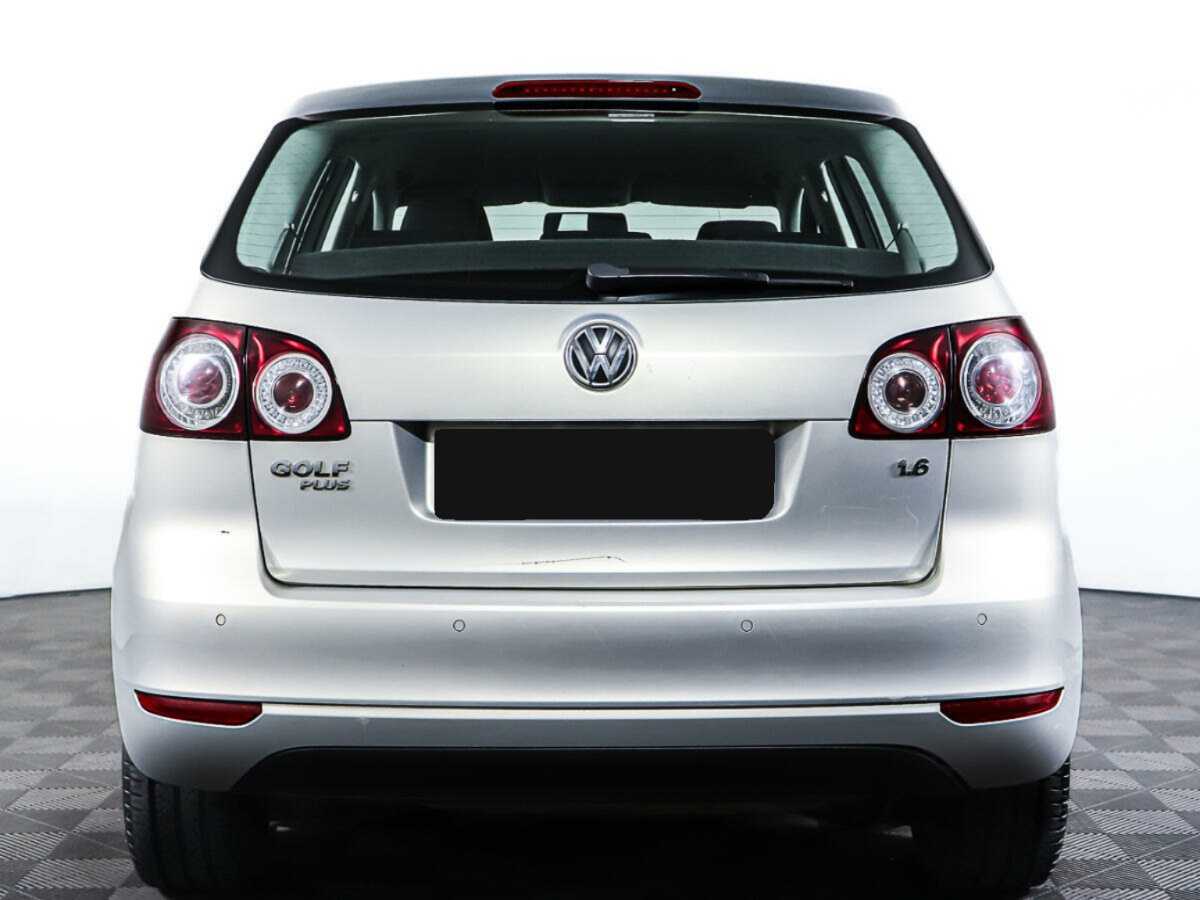 Купить Volkswagen Golf Plus с пробегом. Фото: #5