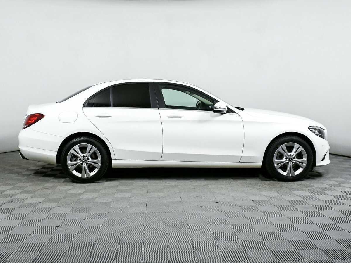 Купить Mercedes-Benz C-Класс с пробегом. Фото: #3