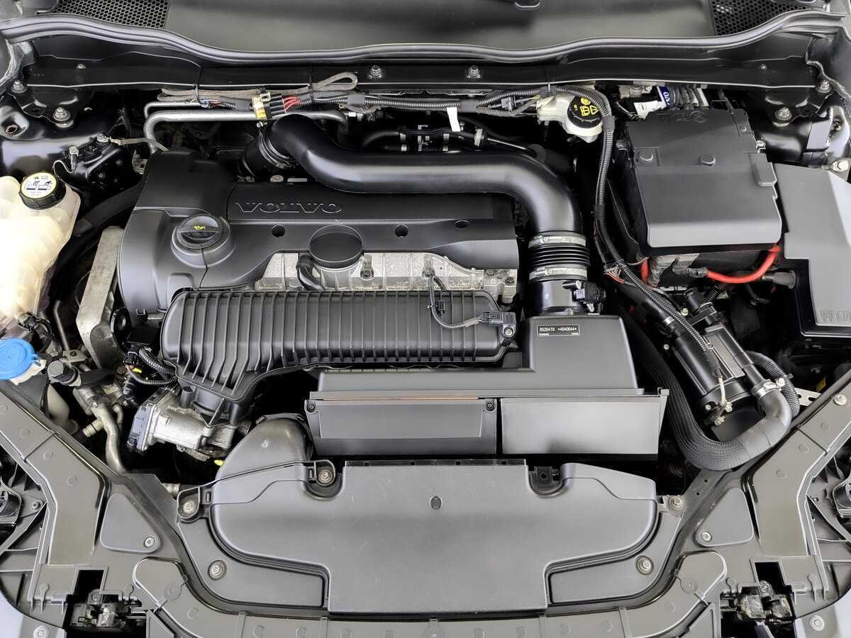 Купить Volvo V40 с пробегом. Фото: #8