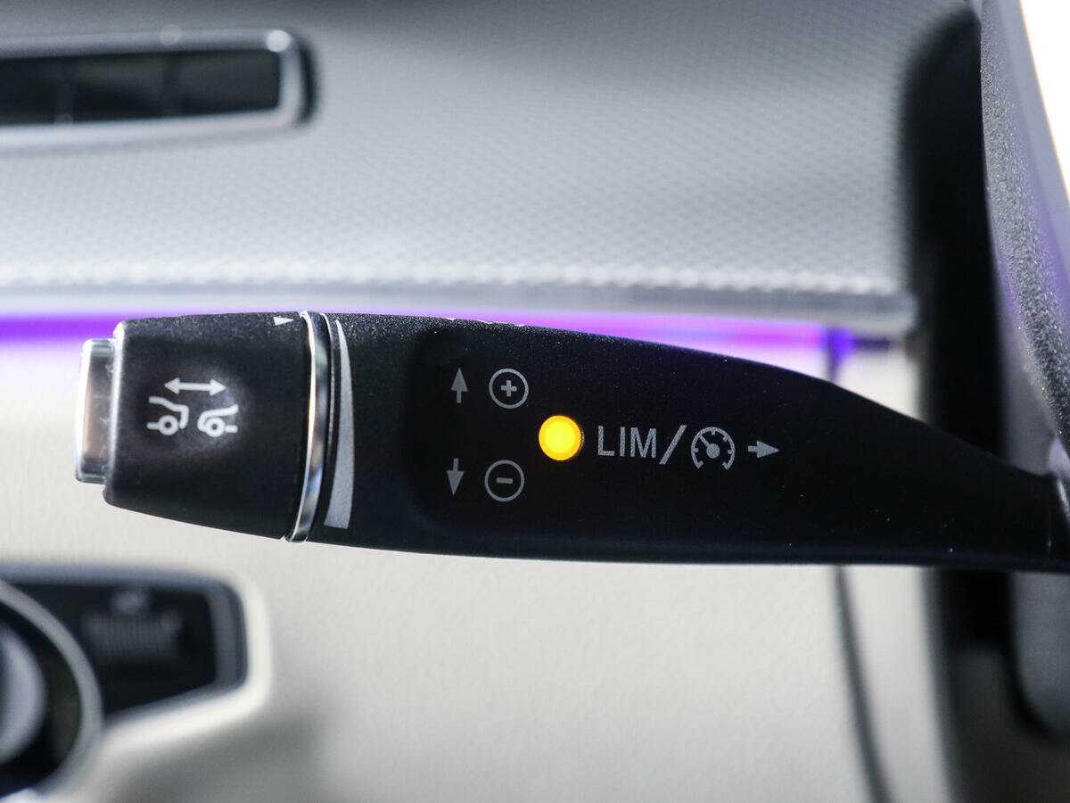Купить Mercedes-Benz E-Класс с пробегом. Фото: #21