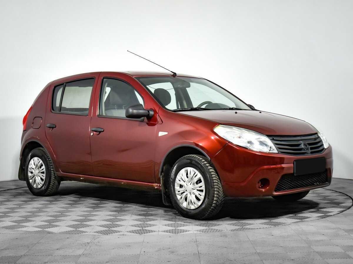 Купить Renault Sandero с пробегом. Фото: #2
